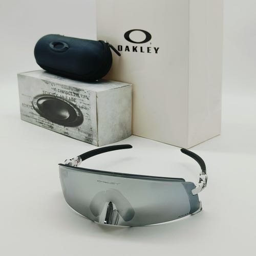 Oakley Sunglass