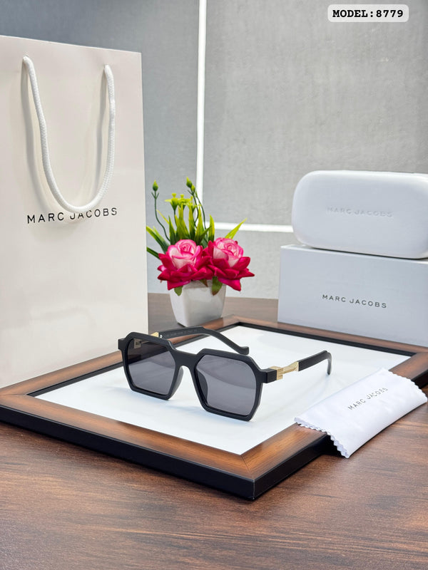 Marc Jacobs Sunglass