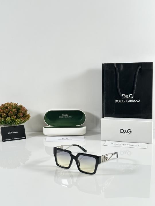 Dolce & Gabbana Sunglass