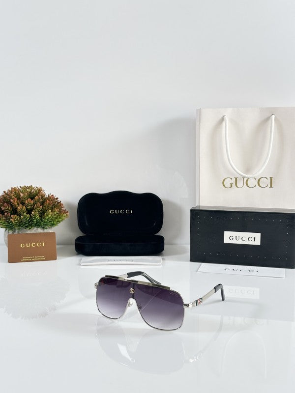 Gucci Sunglass