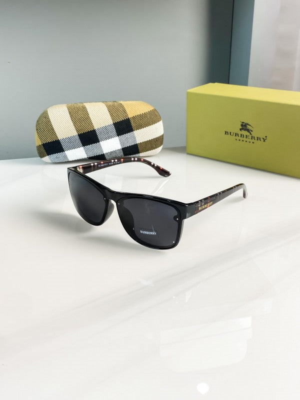 Burberry Sunglass