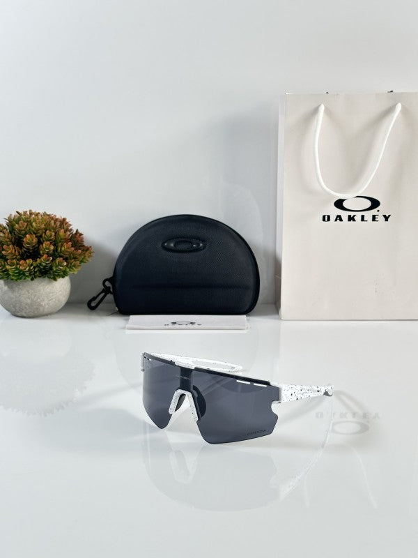 Oakley Sunglass