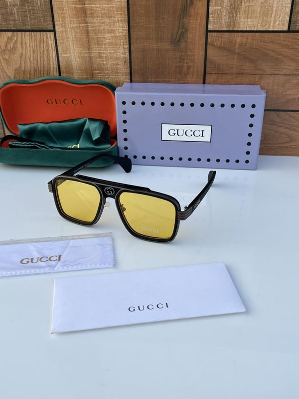 Gucci Sunglass