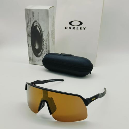 Oakley Sunglass