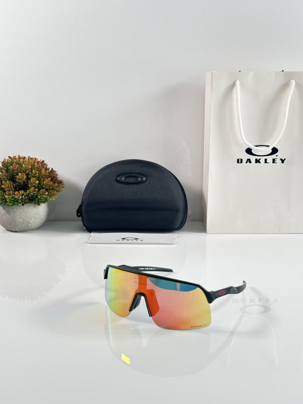 Oakley Sunglass