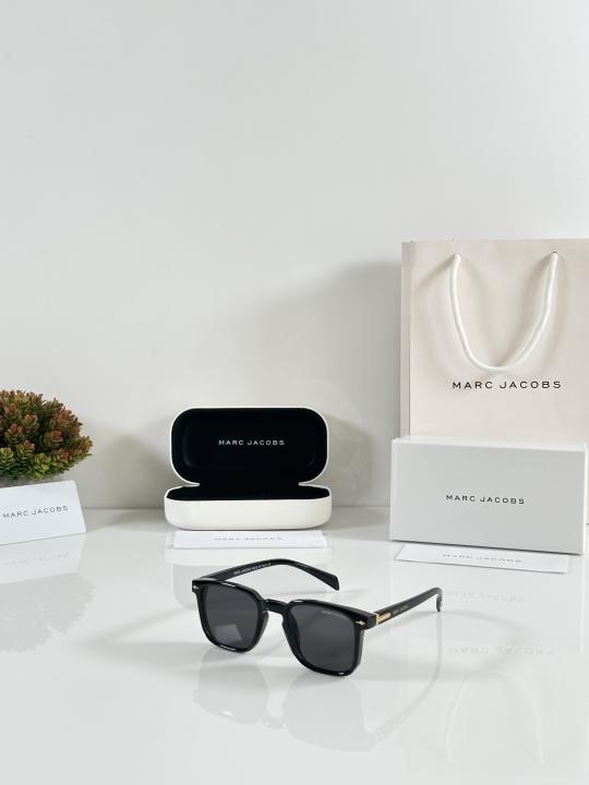 Marc Jacobs Frame Sunglass